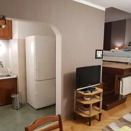 Appartement Artistic In Sofia's Center *