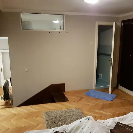 Appartement Artistic In Sofia's Center